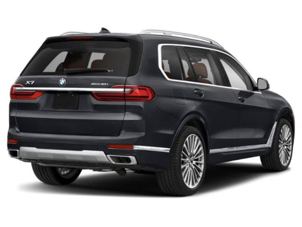 2021 BMW X7