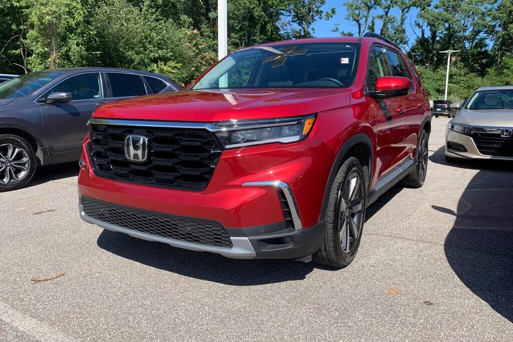 2025 HONDA Pilot