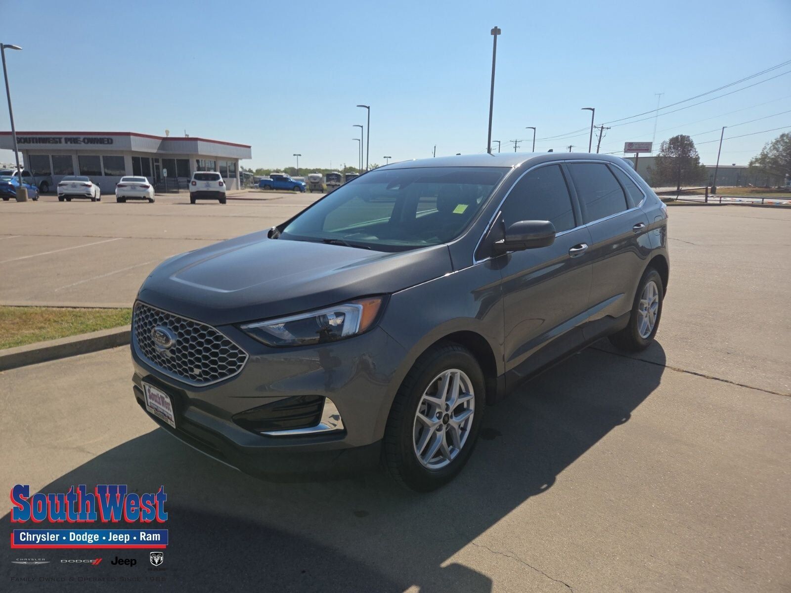 2024 FORD Edge