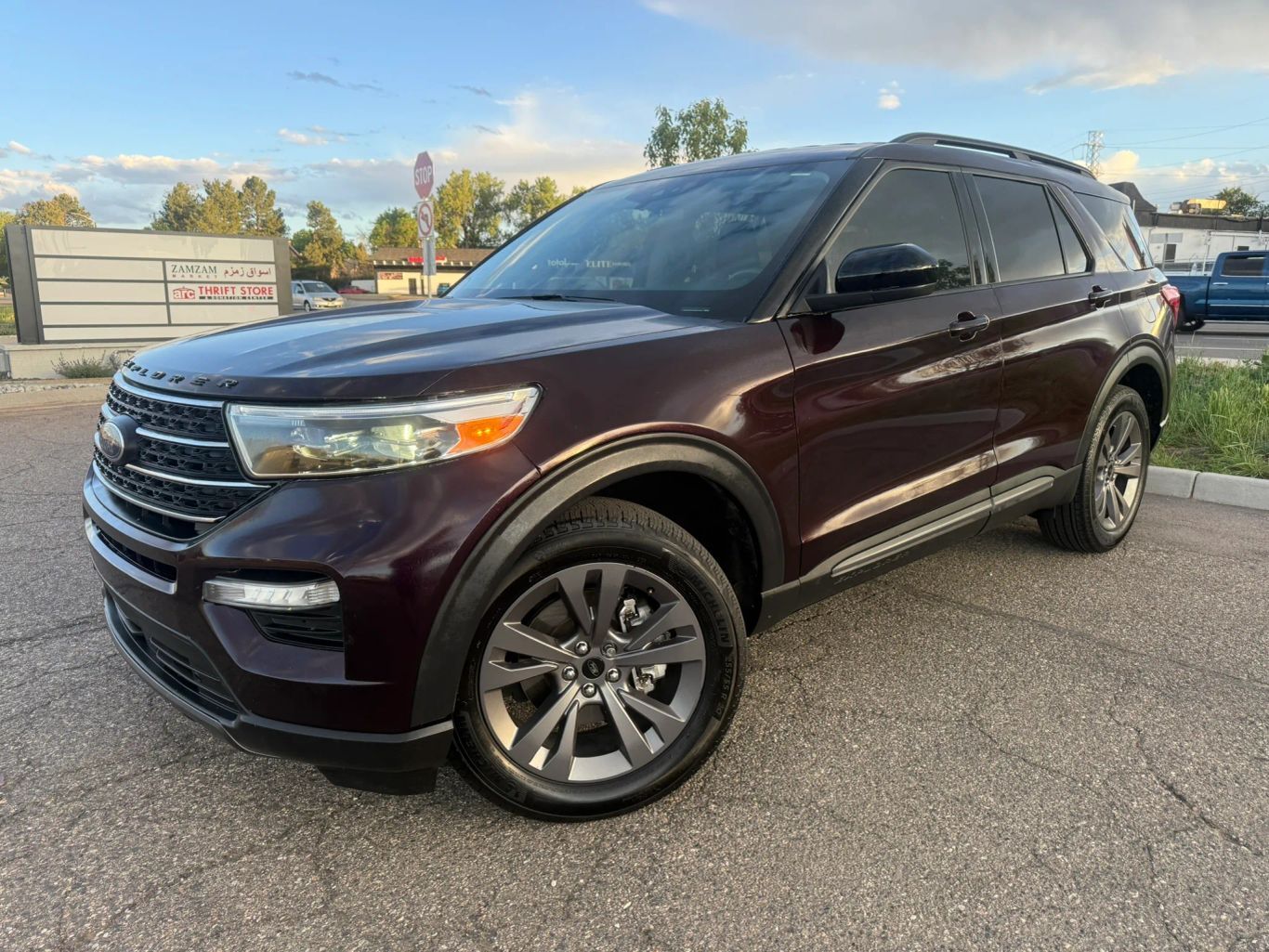 2022 FORD Explorer