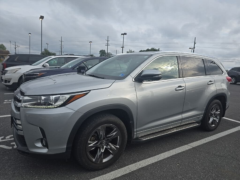 2018 TOYOTA Highlander