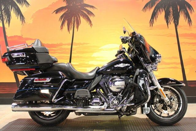2016 HARLEY DAVIDSON FLHTK SHRINE / ULTRA LIMITED SHRINE