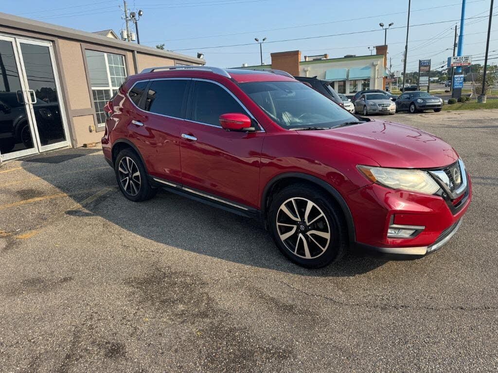2017 NISSAN Rogue
