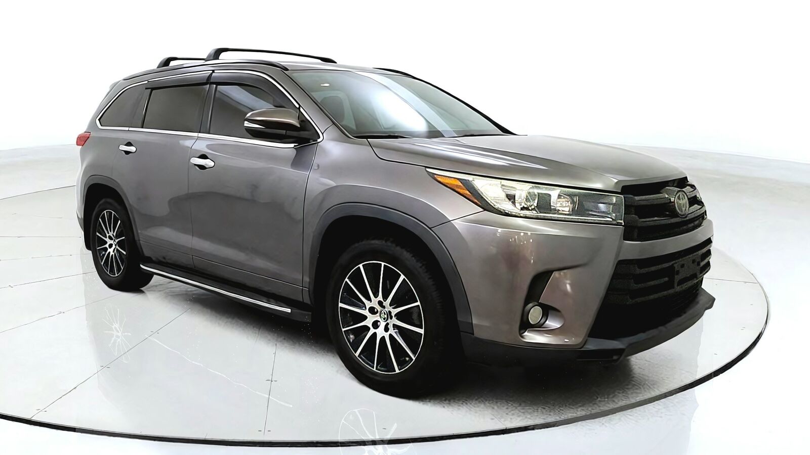 2018 TOYOTA Highlander