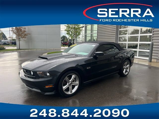 2011 FORD Mustang