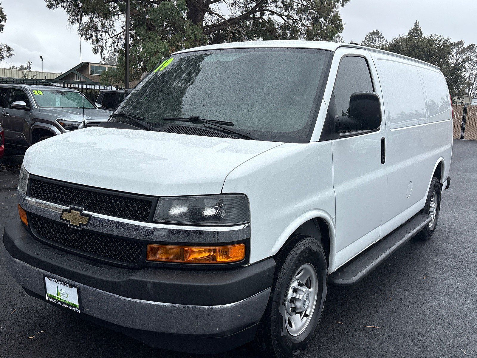 2019 CHEVROLET Express