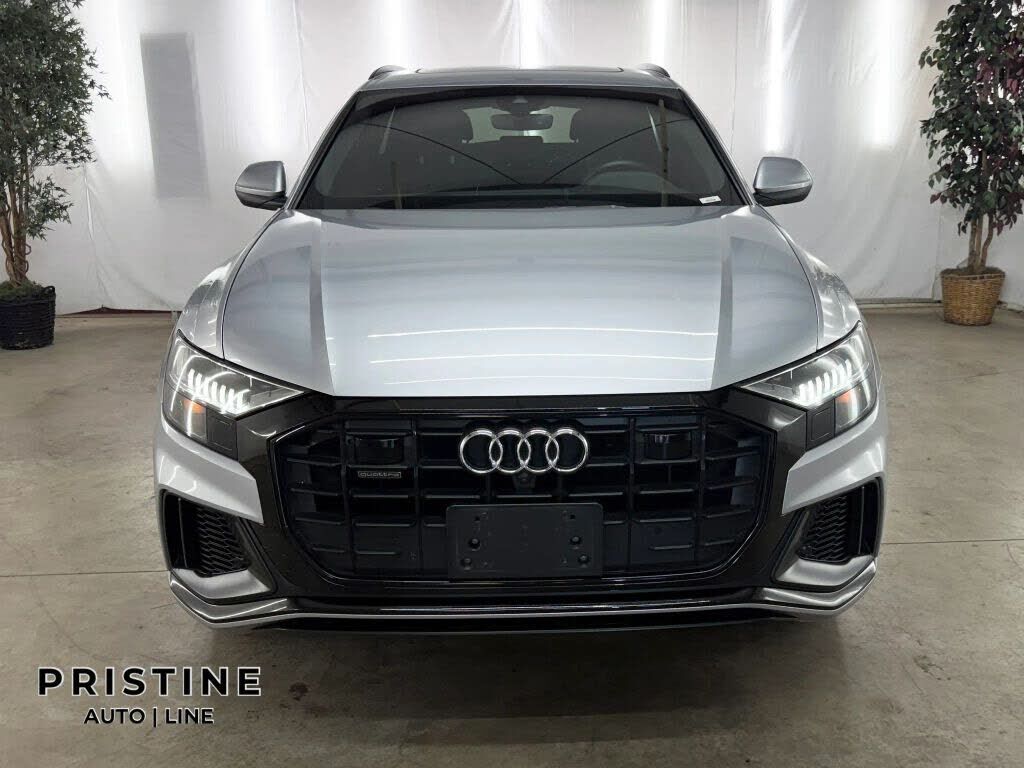 2021 Audi Q8