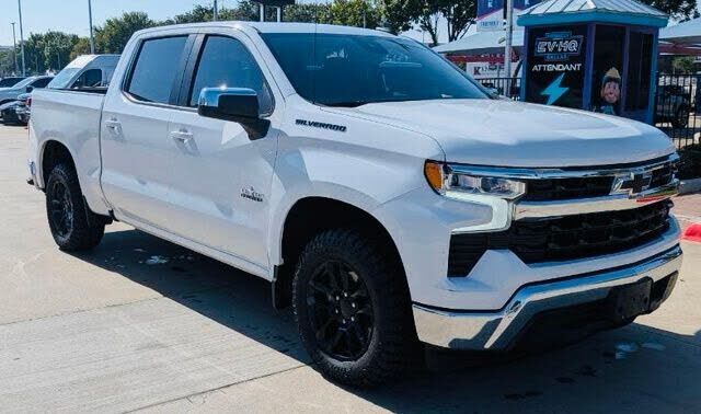 2023 CHEVROLET Silverado