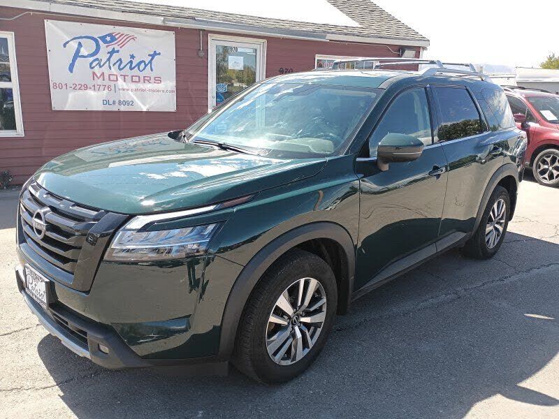 2023 NISSAN Pathfinder