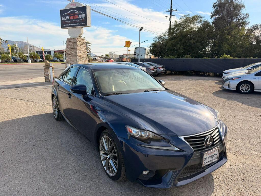 2015 LEXUS IS