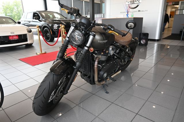 2023 TRIUMPH Bonneville