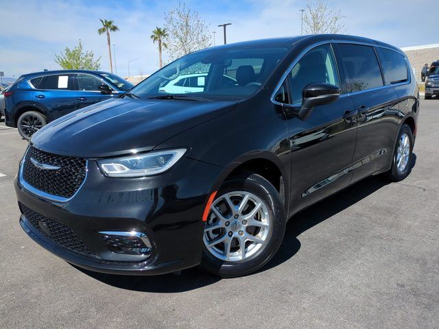 2023 CHRYSLER Pacifica