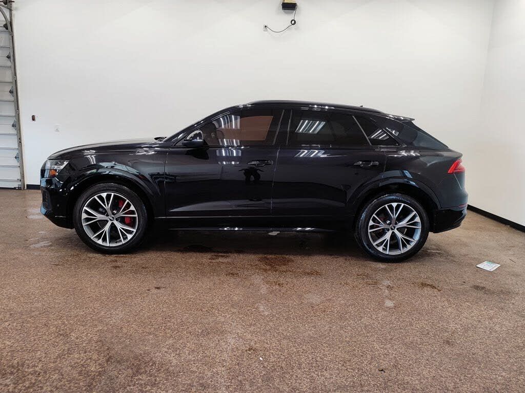 2021 Audi Q8