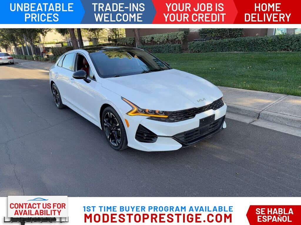 2022 KIA K5