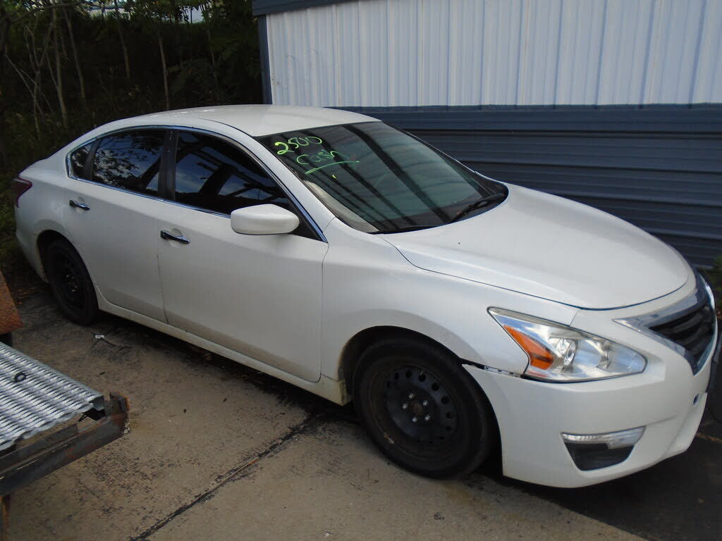 2013 NISSAN Altima