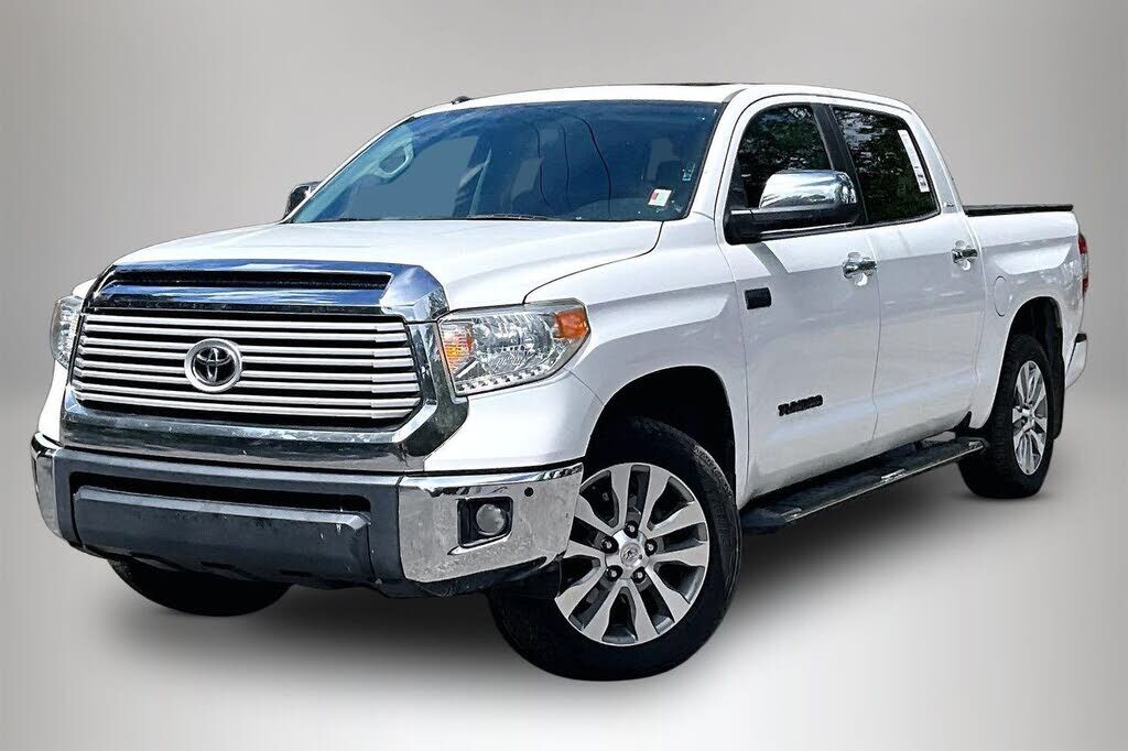 2017 TOYOTA Tundra