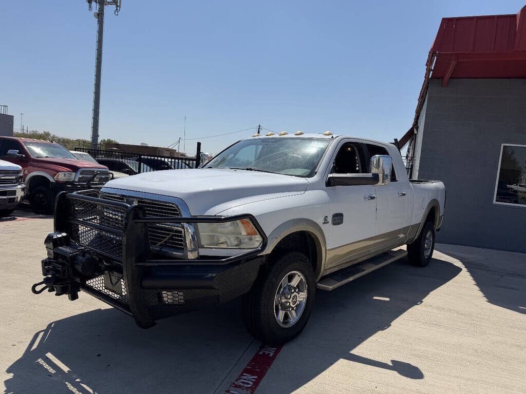2012 DODGE Ram