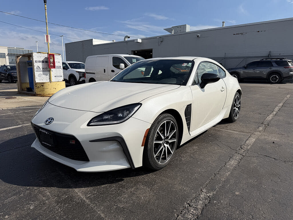2022 TOYOTA GR86