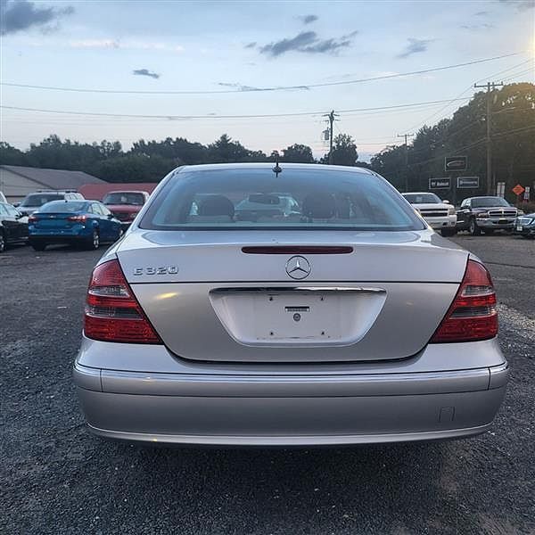 2004 Mercedes-Benz E-Class
