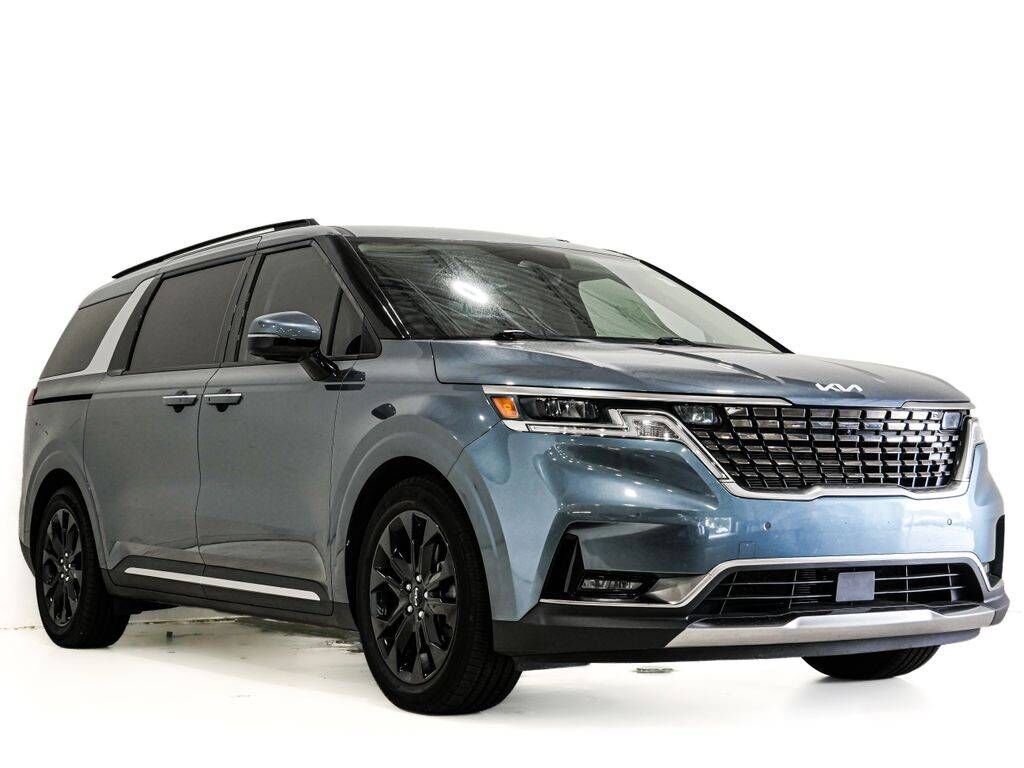 2023 KIA Carnival