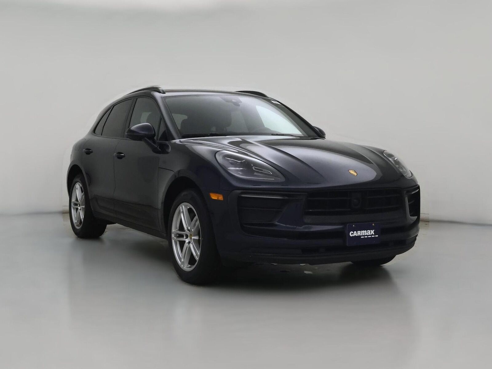 2022 PORSCHE Macan