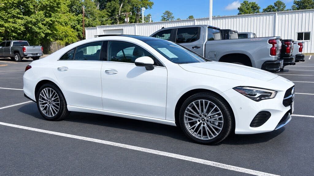 2025 MERCEDES-BENZ CLA-Class