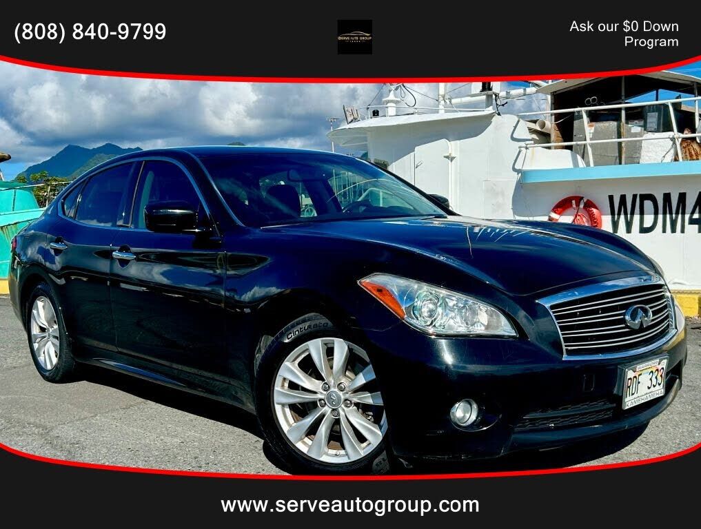 2011 INFINITI M37