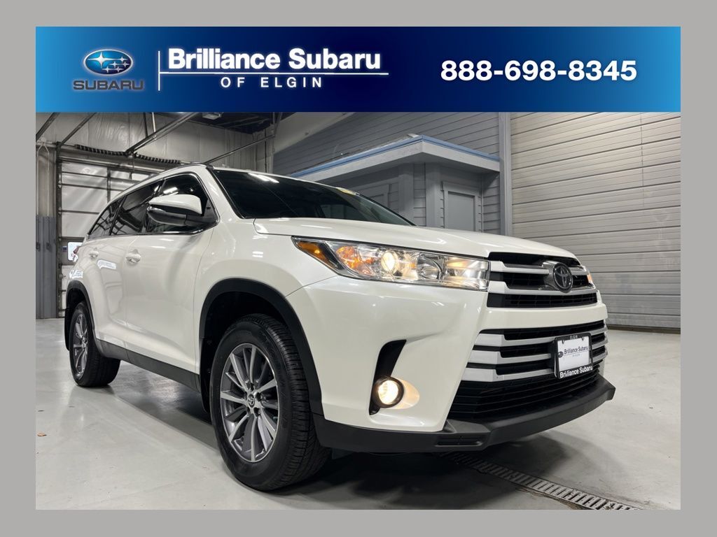 2019 TOYOTA Highlander