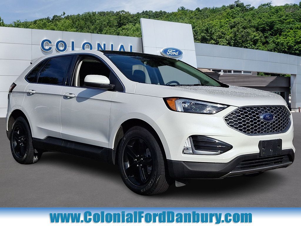2023 FORD Edge