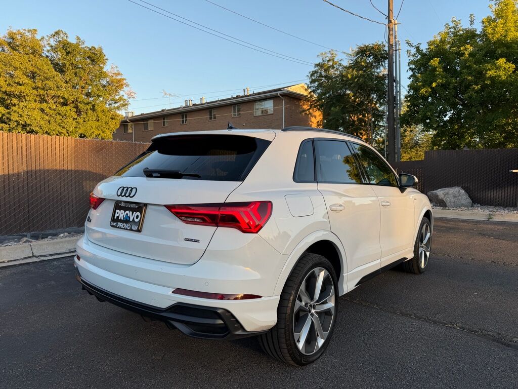 2021 AUDI Q3