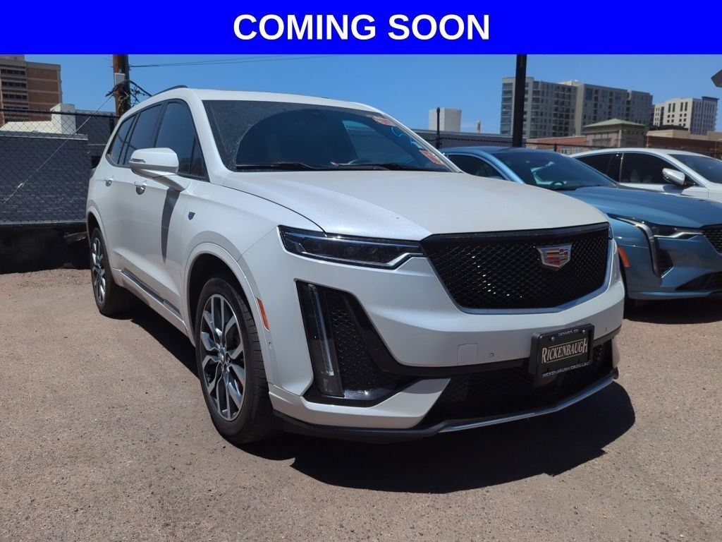 2025 CADILLAC XT6