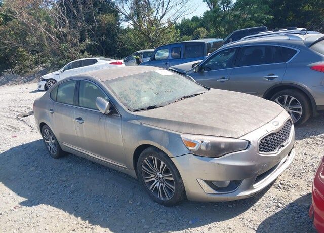 2014 KIA Cadenza