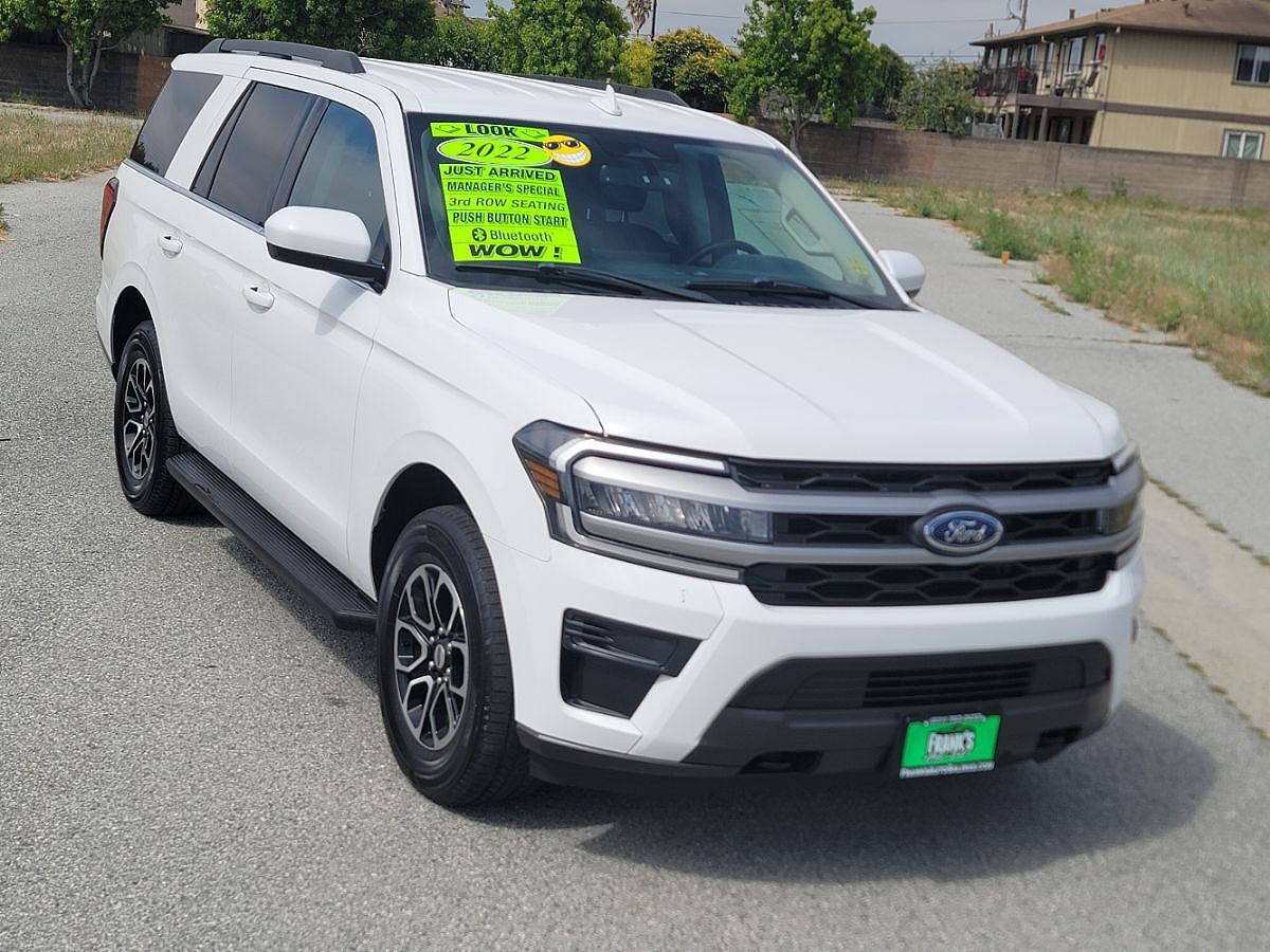 2022 FORD Expedition