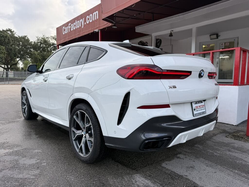 2021 BMW X6