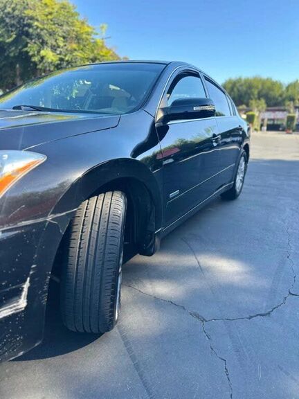 2010 NISSAN Altima