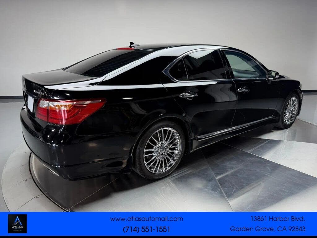2011 Lexus LS