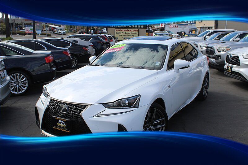 2019 Lexus IS