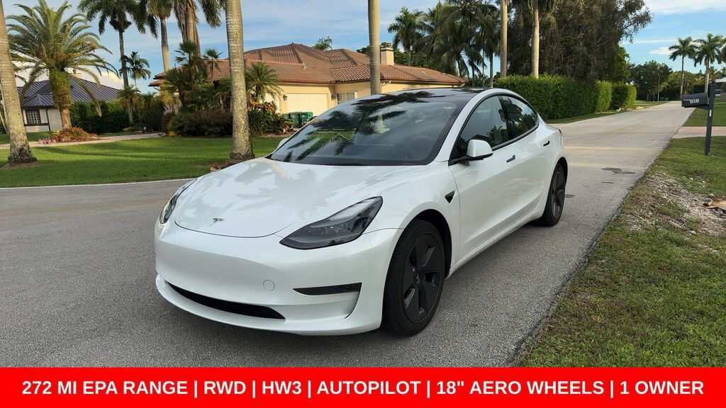 2023 TESLA Model 3