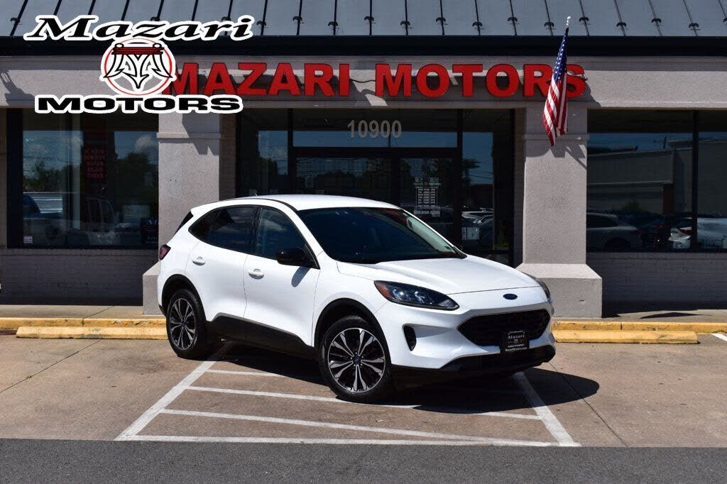2021 FORD Escape