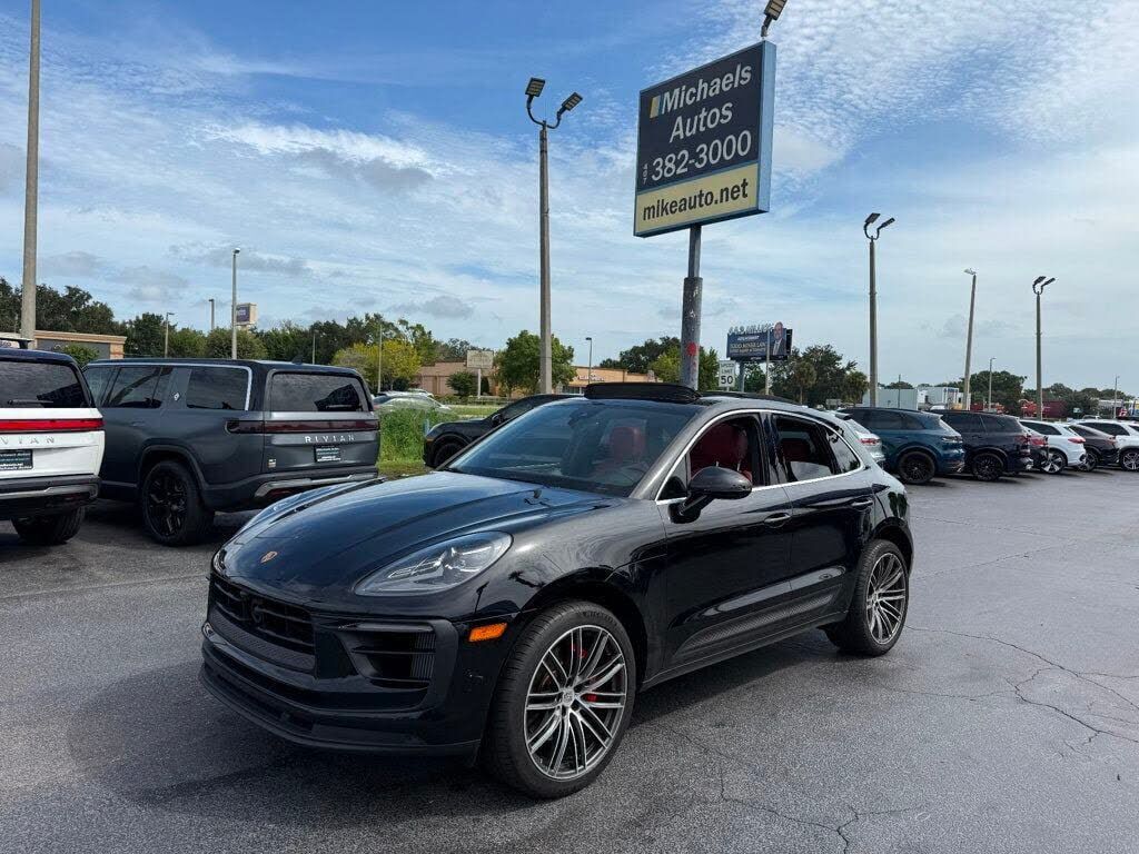 2023 PORSCHE Macan