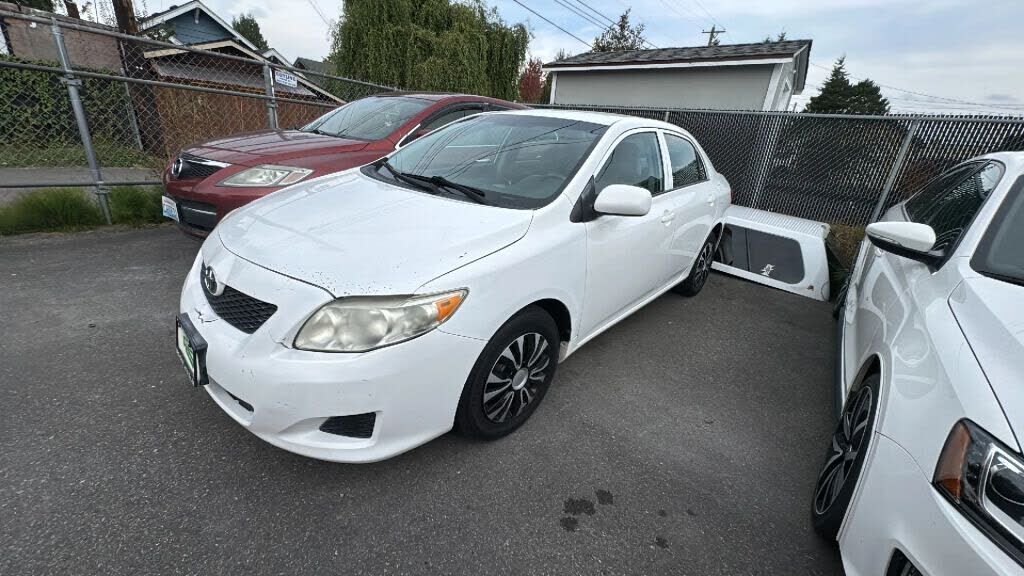 2010 TOYOTA Corolla