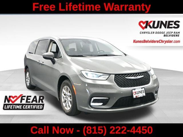 2023 CHRYSLER Pacifica