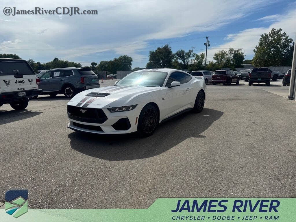 2024 FORD Mustang