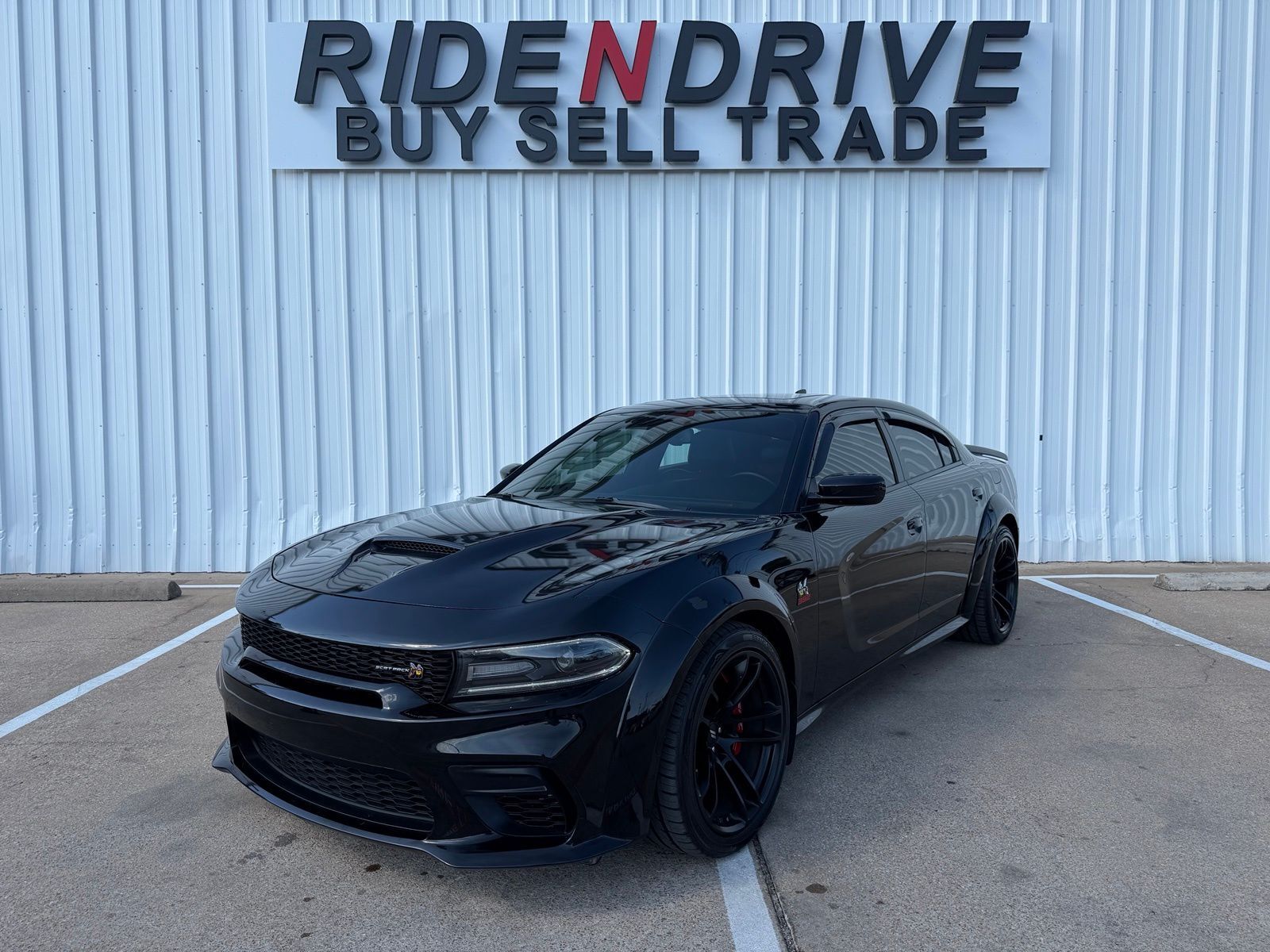 2021 DODGE Charger