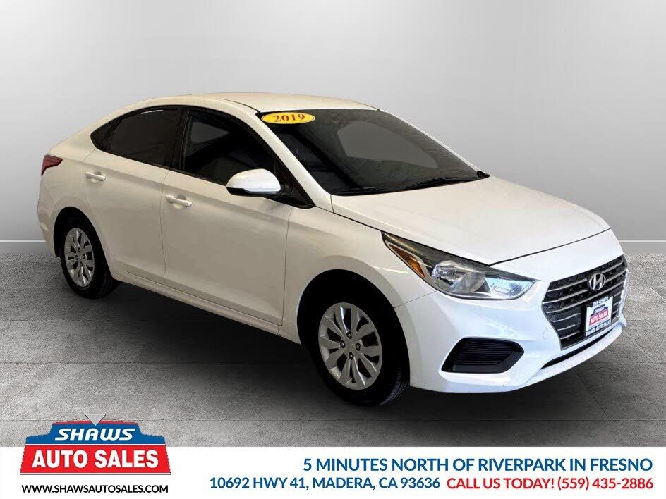 2019 HYUNDAI Accent