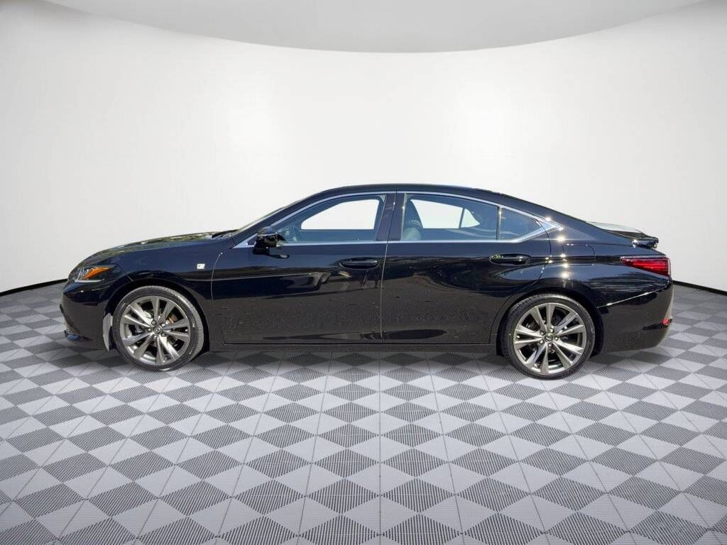 2021 Lexus ES / ES HYBRID