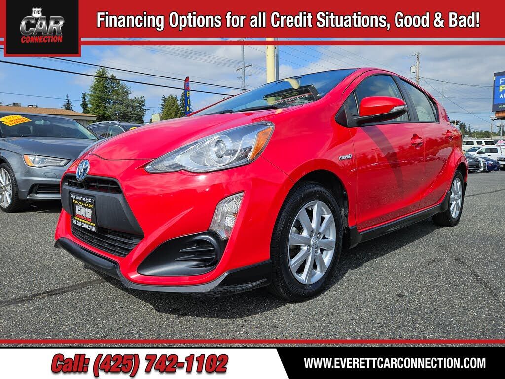 2017 TOYOTA Prius