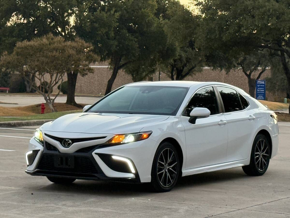 2022 TOYOTA Camry