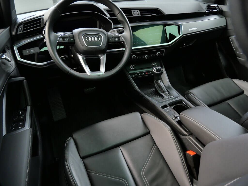 2025 Audi Q3