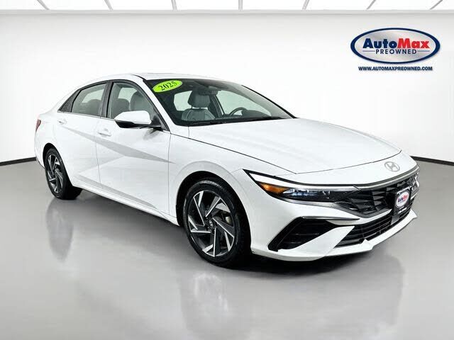 2025 HYUNDAI Elantra